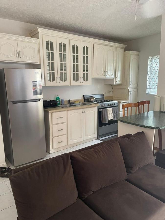 Finest Accommodation Marley Manor Apt # 513 Ground Floor 6 Marley Rd Kgn 6 Κίνγκστον Εξωτερικό φωτογραφία