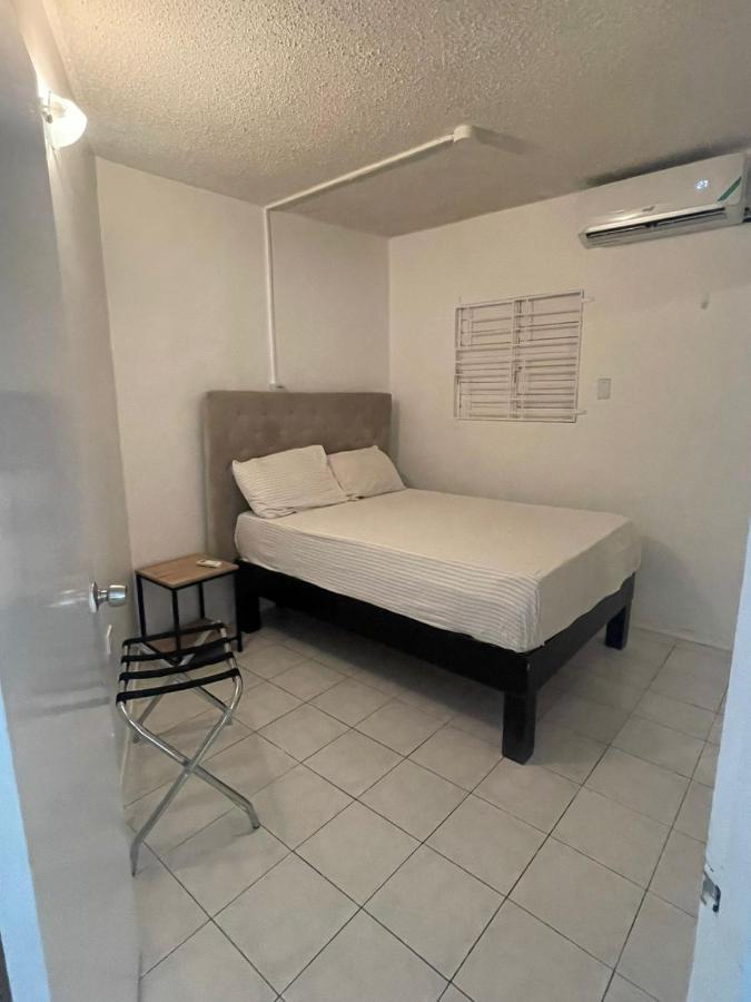 Finest Accommodation Marley Manor Apt # 513 Ground Floor 6 Marley Rd Kgn 6 Κίνγκστον Εξωτερικό φωτογραφία